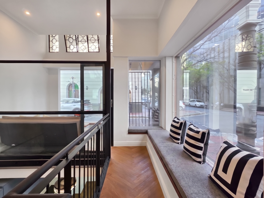 1 Bedroom Property for Sale in Cape Town City Centre Western Cape